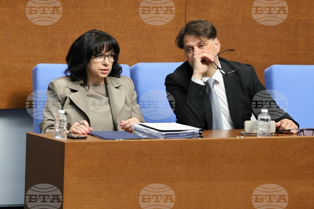 Парламент - вот на недоверие - дебати