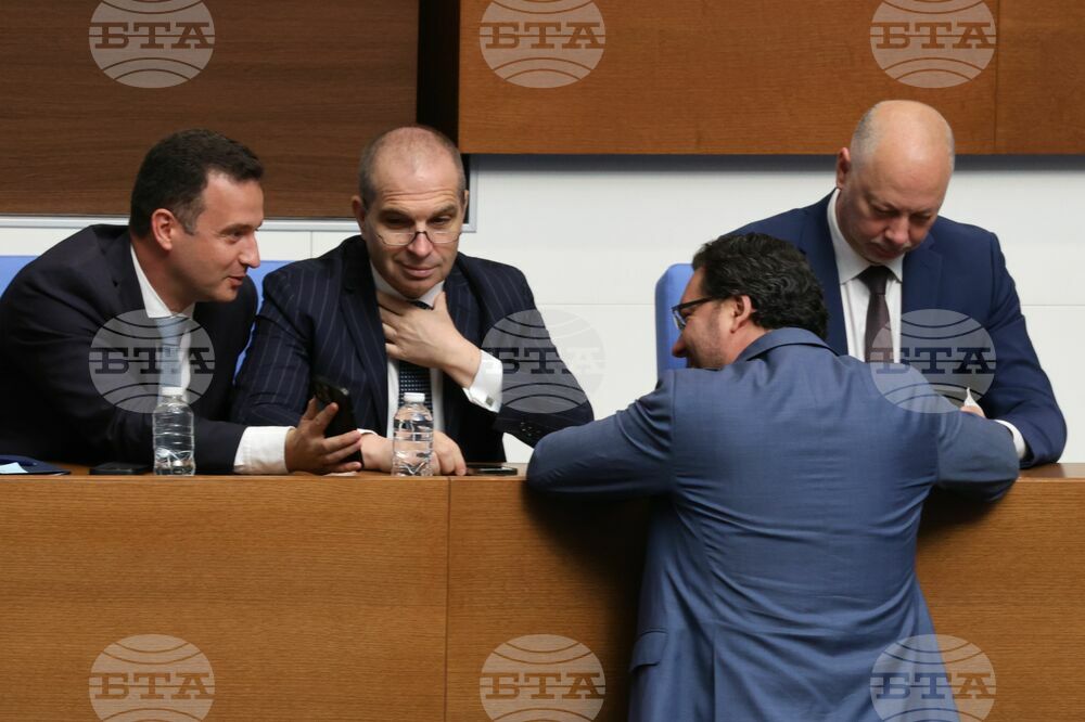 Парламент - вот на недоверие - дебати