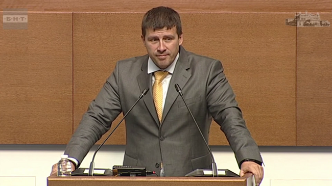 Има огромен контраст между България и Европа, заявиха в декларация от „Величие“