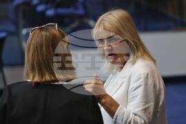 Парламент - вот на недоверие - дебати