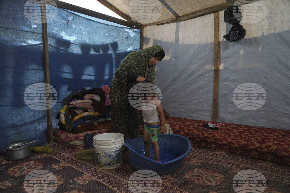 Mideast Wars Gaza Heat Wave