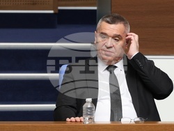 Парламент - вот на недоверие - дебати