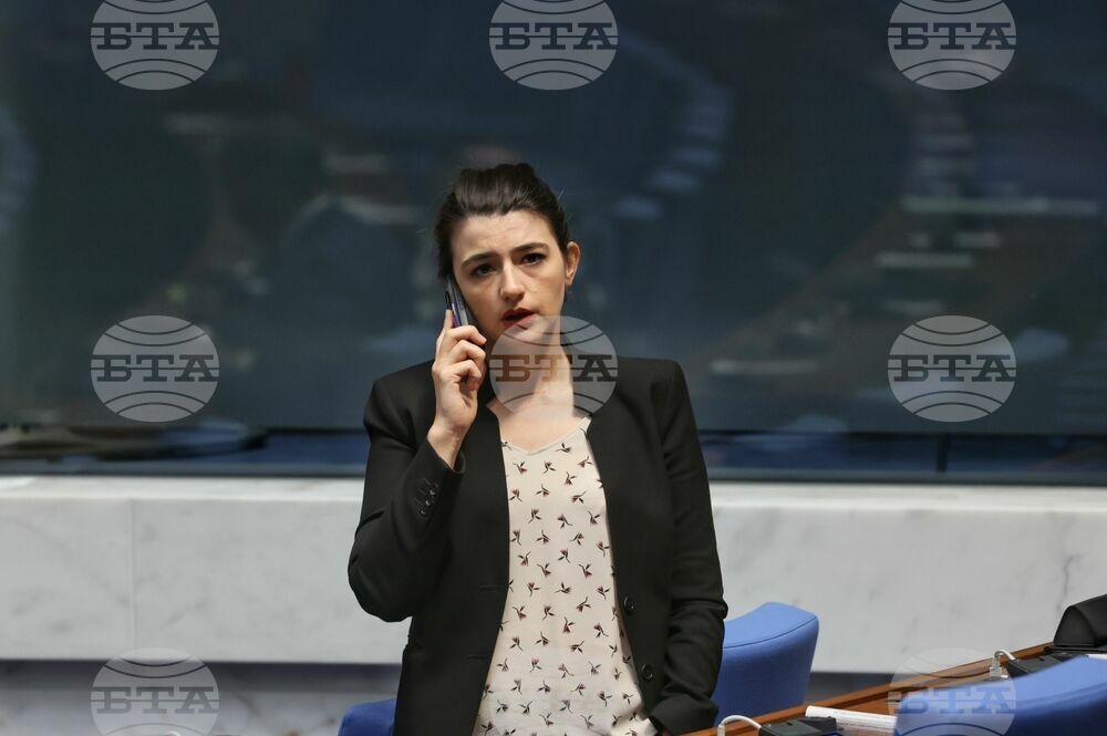 Парламент - вот на недоверие - дебати