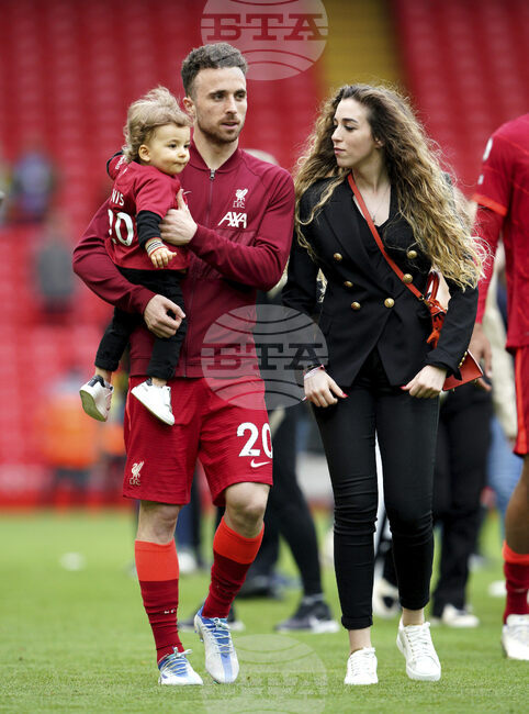 Ливърпул: Съкрушени сме от трагичната гибел на Диого Жота