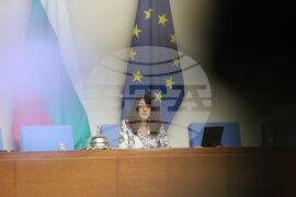 Парламент - вот на недоверие - дебати