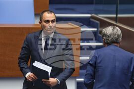 Парламент - вот на недоверие - дебати