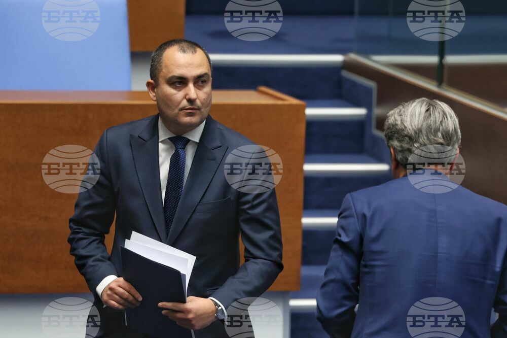 Парламент - вот на недоверие - дебати