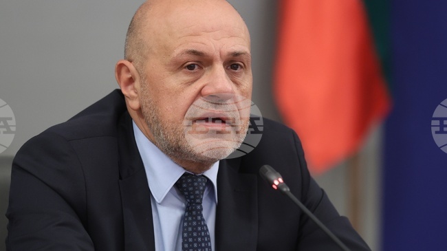 Some 116,000 Pupils Have Been Brought Back to School, Deputy PM Donchev Says