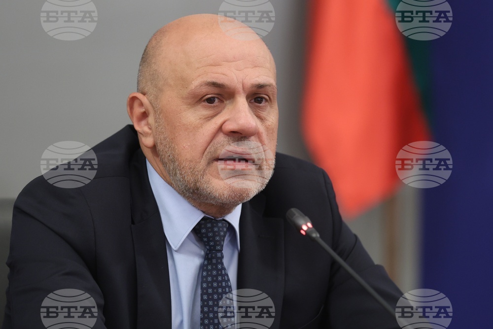 Some 116,000 Children Have Been Brought Back to School, Deputy PM Donchev Says
