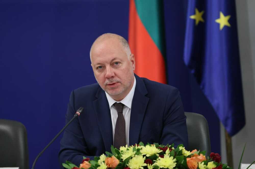 PM Zhelyazkov Announces Resumption of Regular Meetings of Coordination Unit on School Dropout Prevention Mechanism