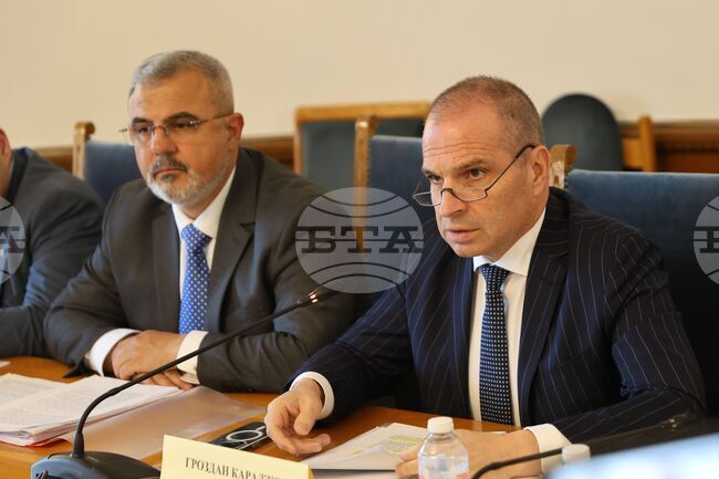 От 12 юли става задължително школите по кормуване да ползват GPS-приложение за дигитално следене, съобщи вицепремирът Караджов