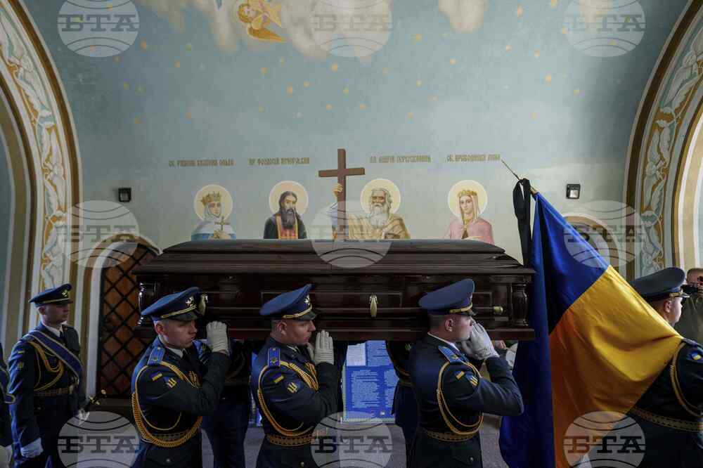 Киев отдаде почит на загинал в бойни действия украински пилот на Ф-16