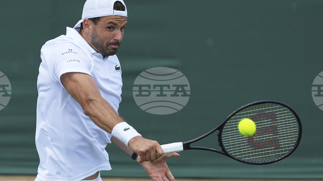 Григор Димитров стартира с победа новия сезон и се класира за втория кръг на турнира по тенис в Бризбейн