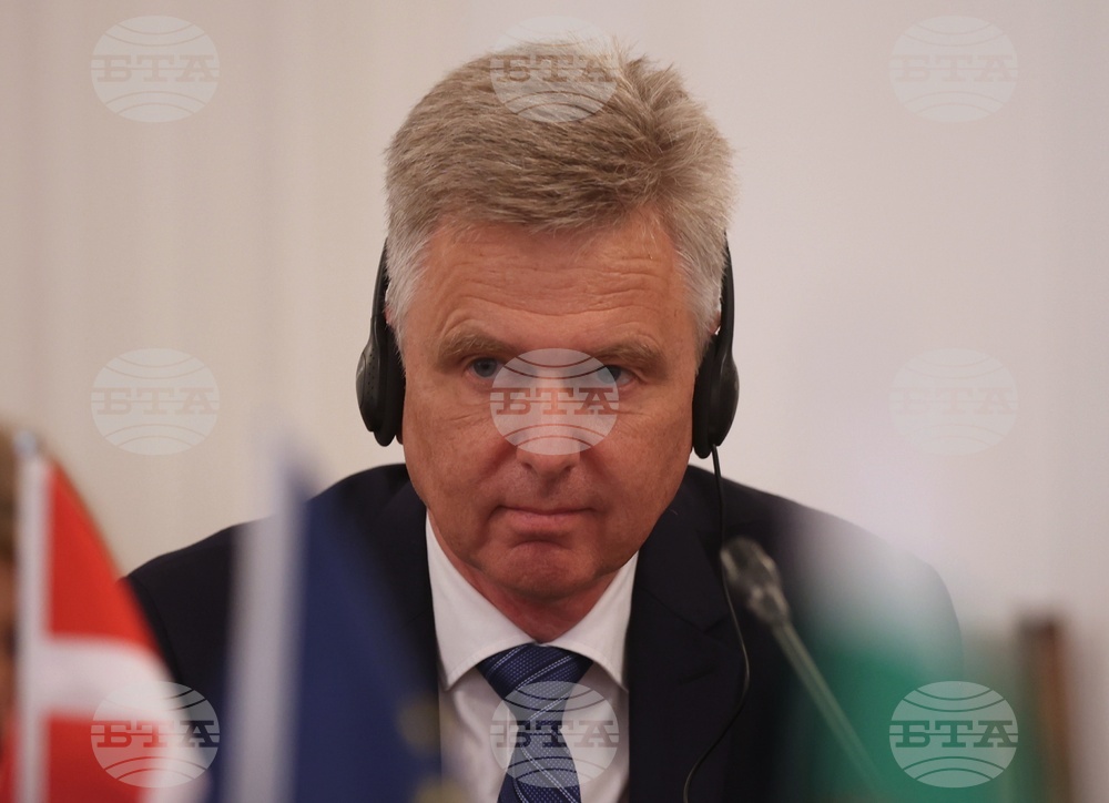 Европа трябва да може да се защити сама до 2030 г., каза посланикът на Кралство Дания Флеминг Стендер