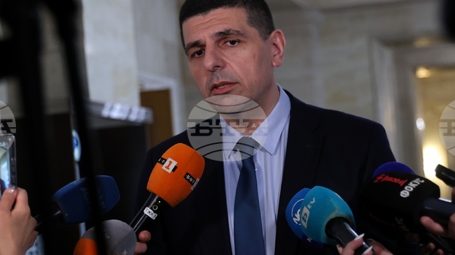 Yes, Bulgaria's Ivaylo Mirchev Urges Delyan Peevski to "Drop Hollow Slogans", Blames Him for Impoverishment of Many People