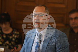 Парламент - комисия по културата и медиите - заседание