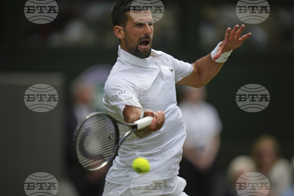 Новак Джокович преодоля Дан Еванс и продължава в третия кръг на турнира от Големия шлем "Уимбълдън"