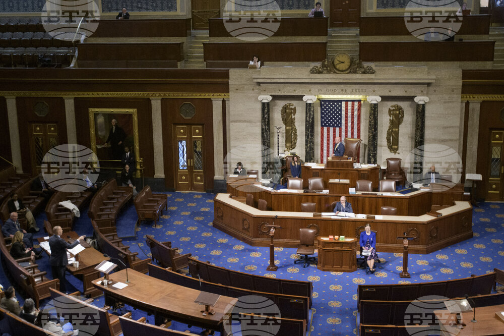 Камарата на представителите на САЩ отхвърли резолюцията за военните правомощия, подкрепяйки Тръмп за войната в Иран