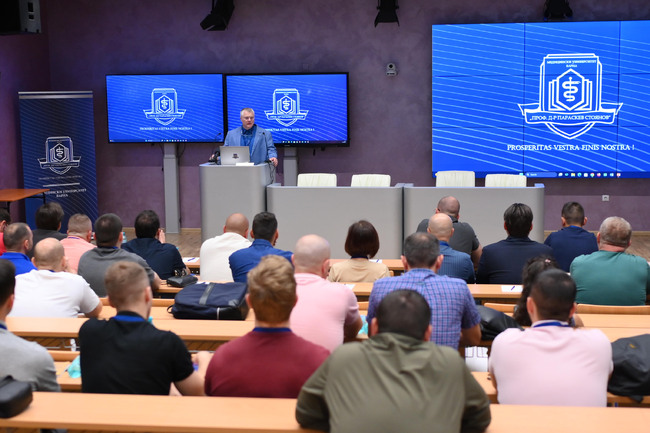 Медицинският университет е домакин на първия по рода си във Варна обединен курс по хирургия на глезен и ходило, с участието на гост-лектори от чужбина