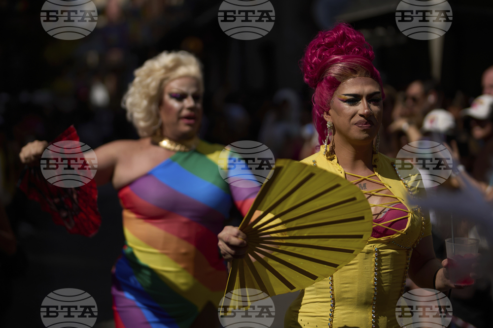 Spain Pride High Heels Race