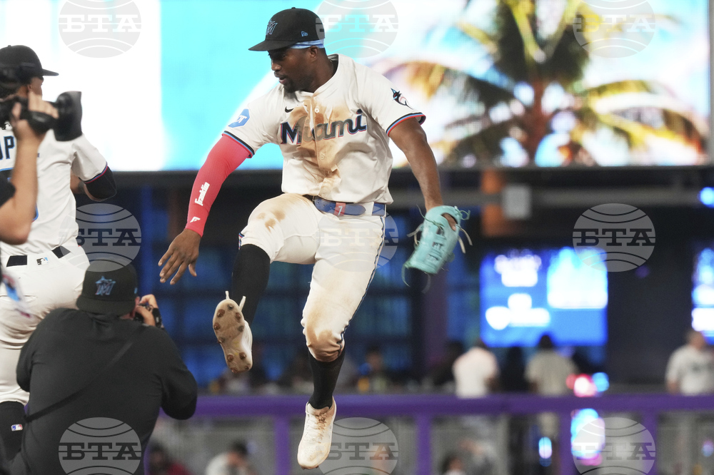 Twins Marlins Baseball