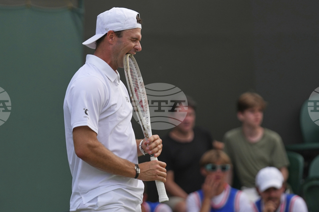 Томи Пол се оттегли от турнира ATP-500 във Вашингтон