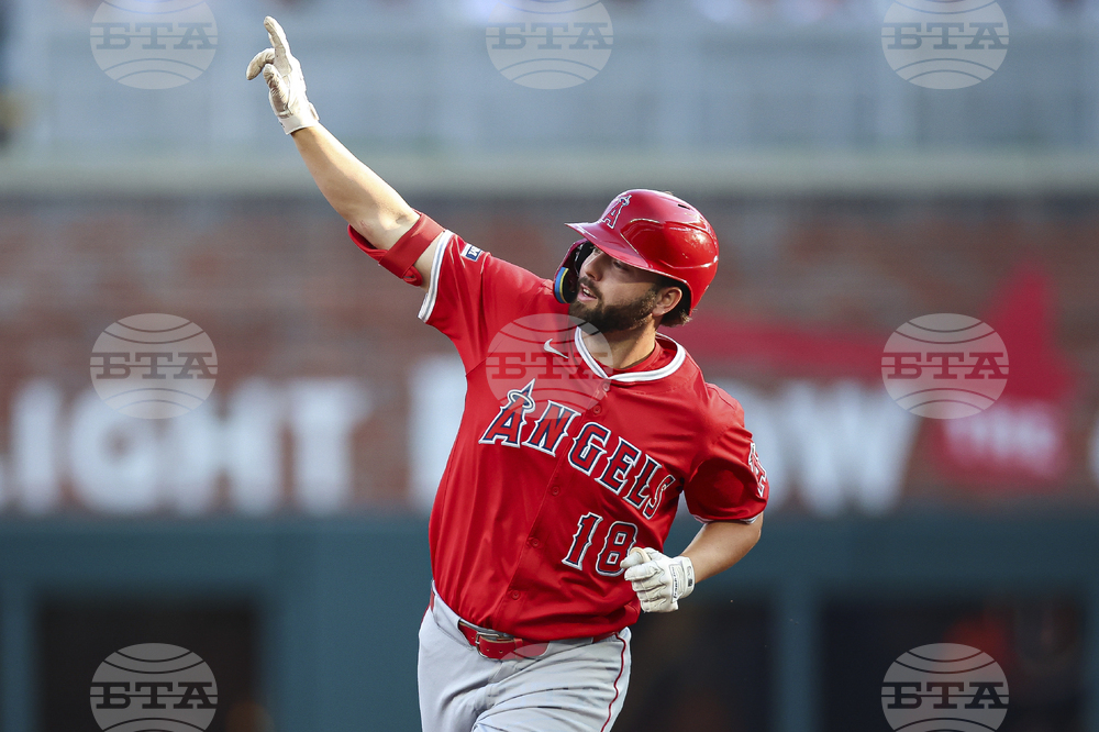 Angels Braves Baseball