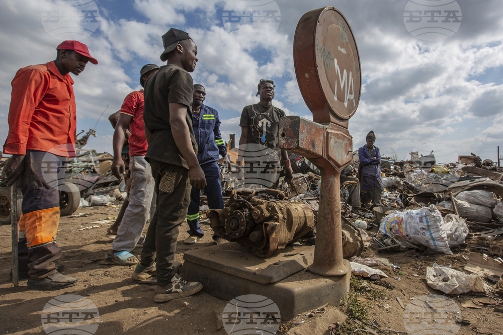 Zimbabwe Scrap Metal Hunters