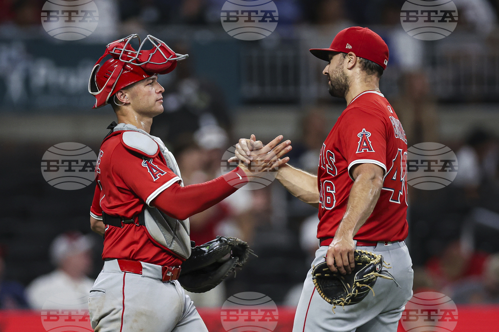Angels Braves Baseball