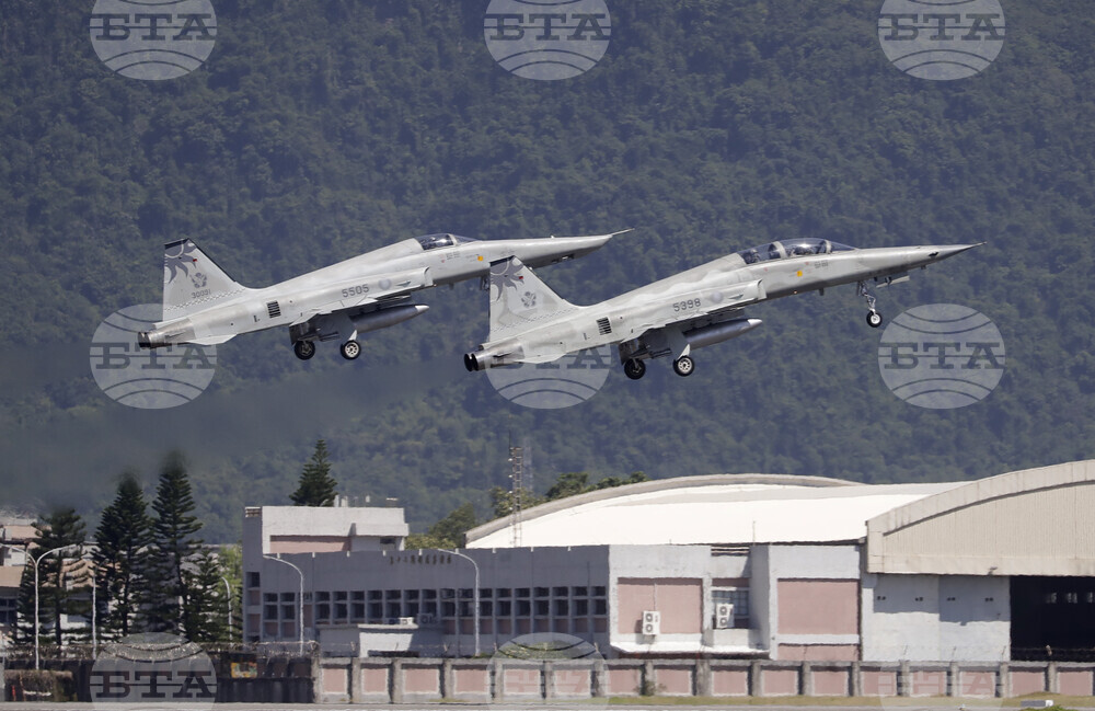 Taiwan Fighter Jets Retired