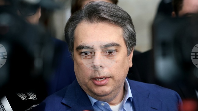 CC Leader Vassilev: Once Bulgaria Joins Eurozone, CC Will Decide Individually Whether to Support Every No-Confidence Motion