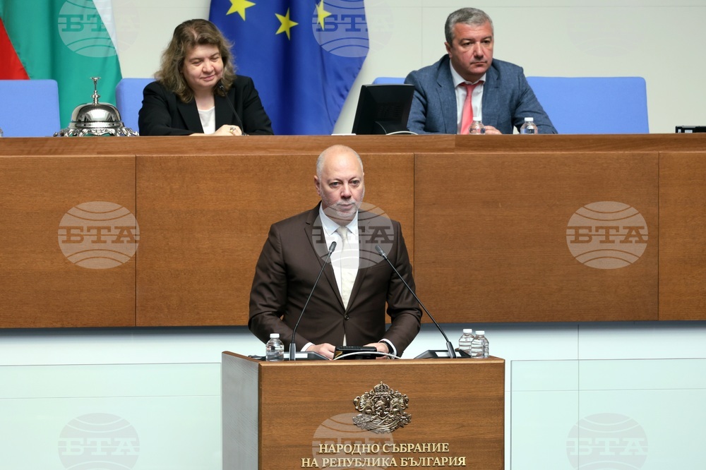 Заделяме бюджетни средства за възстановяване на напоителните системи, каза премиерът Росен Желязков