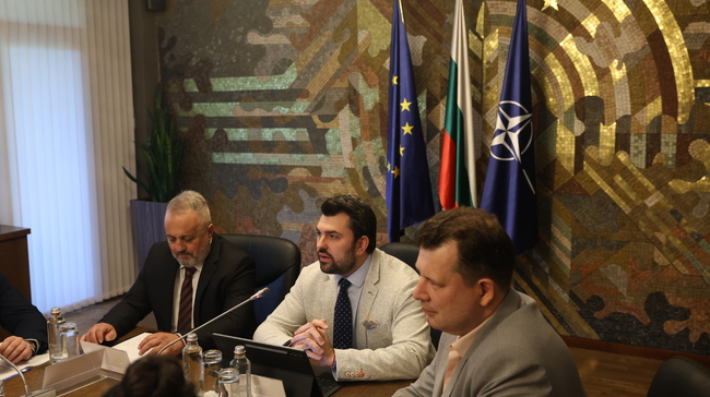 Foreign Minister Georg Georgiev, Ljupcho Georgievski Meet with Foreign Diplomats