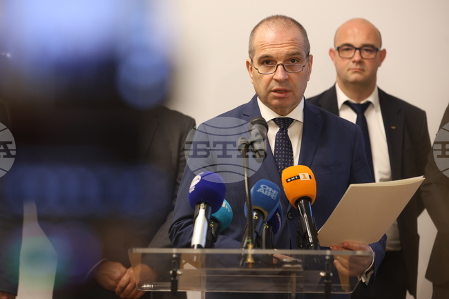 Общо 517 млн. лв. допълнително са отпуснати за железопътната реформа по ПВУ, съобщи министърът на транспорта 