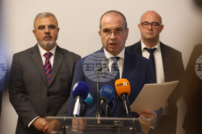 Съставени са общо 114 акта и са наложени глоби за 96 800 лв. на фирма превозвач, съобщи министър Караджов