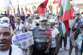 Протест - „Възраждане”