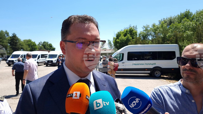 Name of New Interior Ministry Secretary General to Become Known Once President Signs Decree, Interior Minister Mitov Says