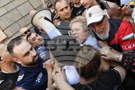 Протест - „Възраждане”