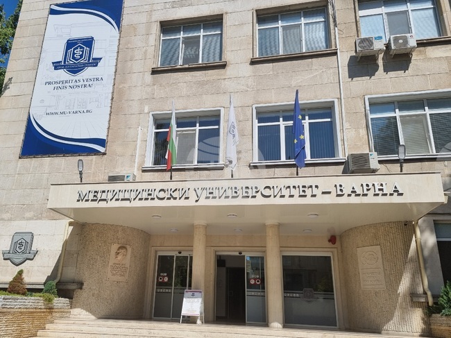 Медицинският университет във Варна организира кампания с безплатни профилактични прегледи за нарушения на слуха