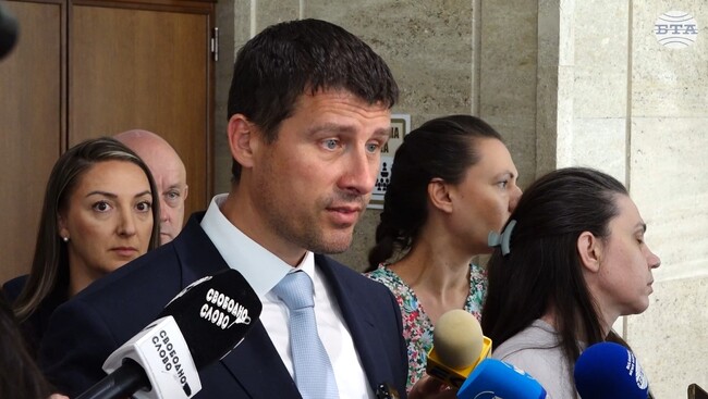 „Величие“ ще разговаря за подкрепа на внесения от тях вот на недоверие с „Алианс за права и свободи“ и „Продължаваме промяната“