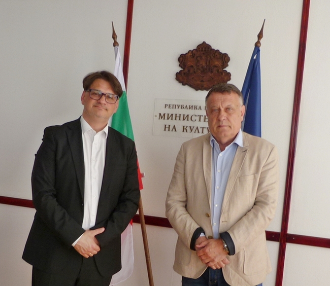 Министърът на културата и ректорът на СУ са намерили решение за една обща билетна каса в Архитектурно-парков комплекс „Двореца” – Балчик