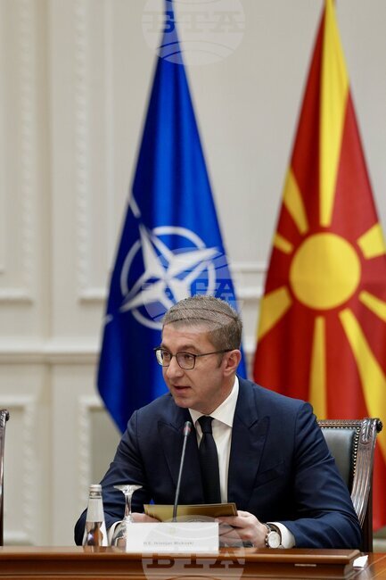 Правителството на Северна Македония обмисля въвеждане на допълнителни данъци за неженени като мярка за преодоляване на демографската криза