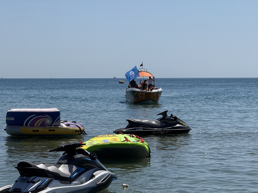 Слънчев бряг отбеляза 30 години от първия "Син флаг" в България