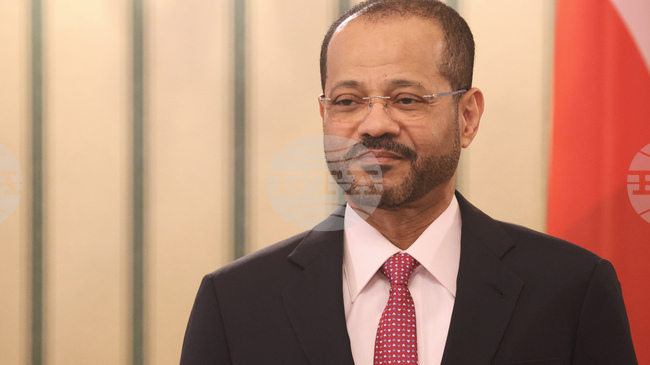 Visiting Omani Foreign Minister Stresses Importance of Fundamental Human Values