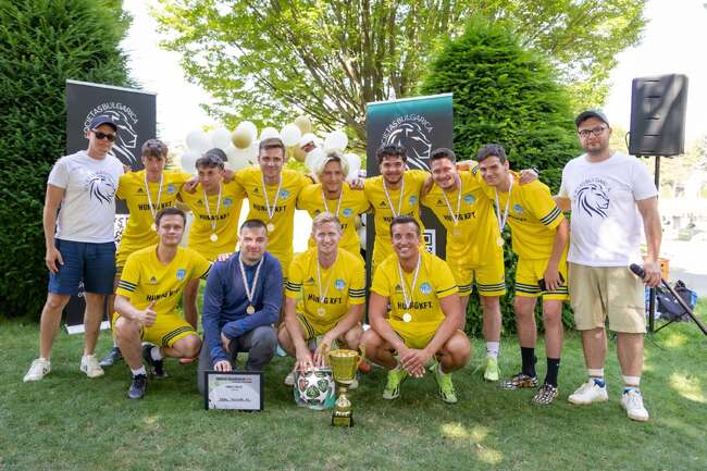 Представители на Българското републиканско самоуправление в Будапеща участваха в Международен футболен пикник във Виена