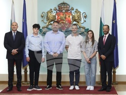 Румен Радев - Сайид Бадр бин Хамад Албусайди - почетен знак на държавния глава