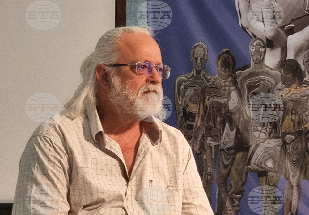 Портретът трябва да хваща не толкова момента, колкото същността, каза пред БТА проф. Кирил Божков