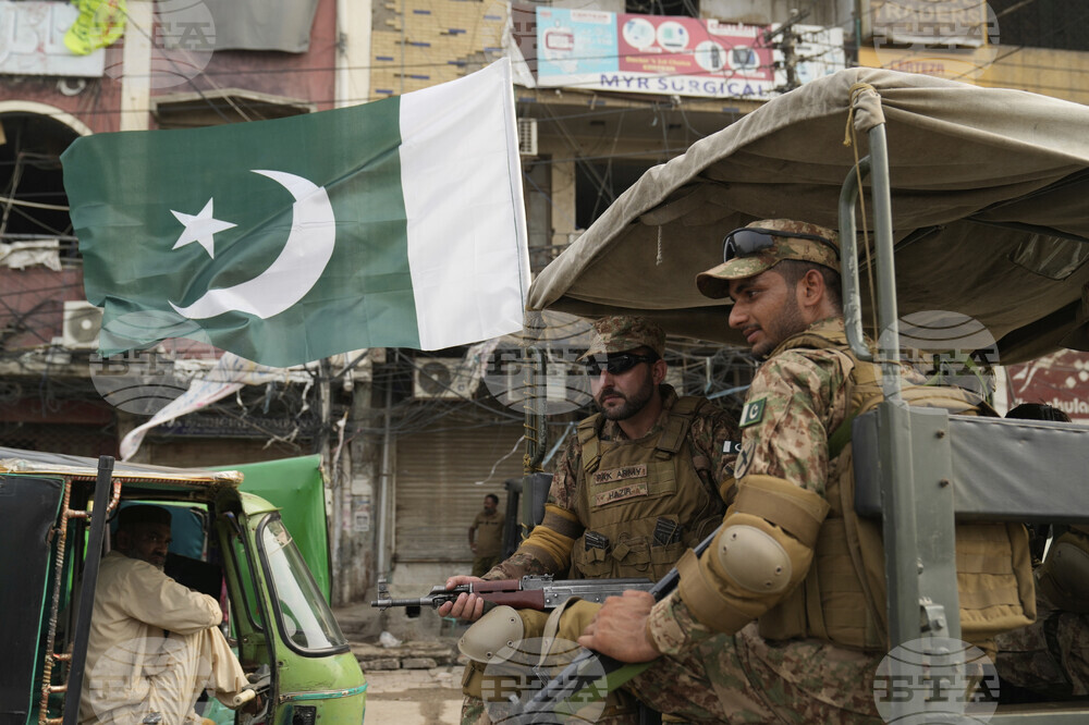 Пакистанската армия съобщи, че е елиминирала 50 въоръжени ислямисти по границата с Афганистан