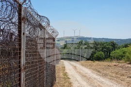 Село Голям Дервент - българо-турска граница - нова сензорна линия
