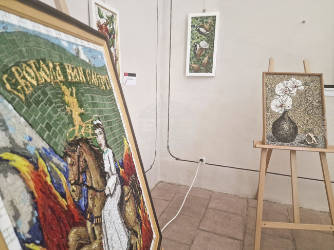 Участниците в Шестото национално биенале „Мозайката днес“ ще наредят творба „Неродена мома“ с размери над 4 квадратни метра